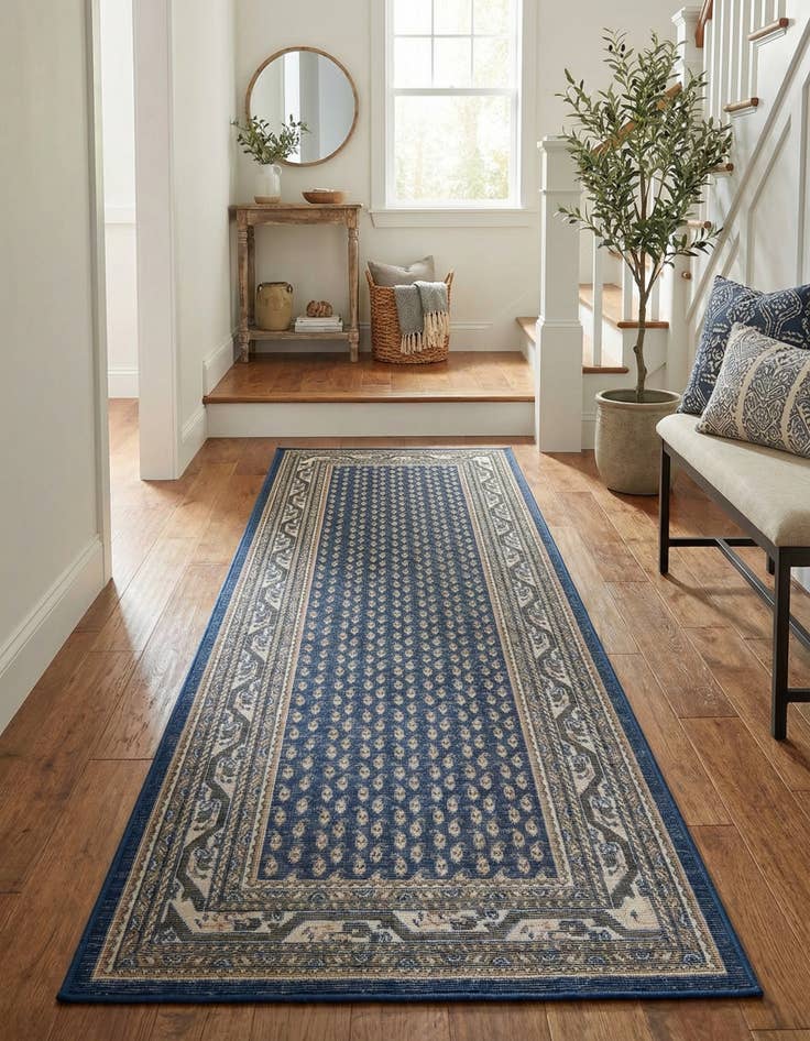 Detail image of 2' 9 x 9' 10 SoHo Runner Rug