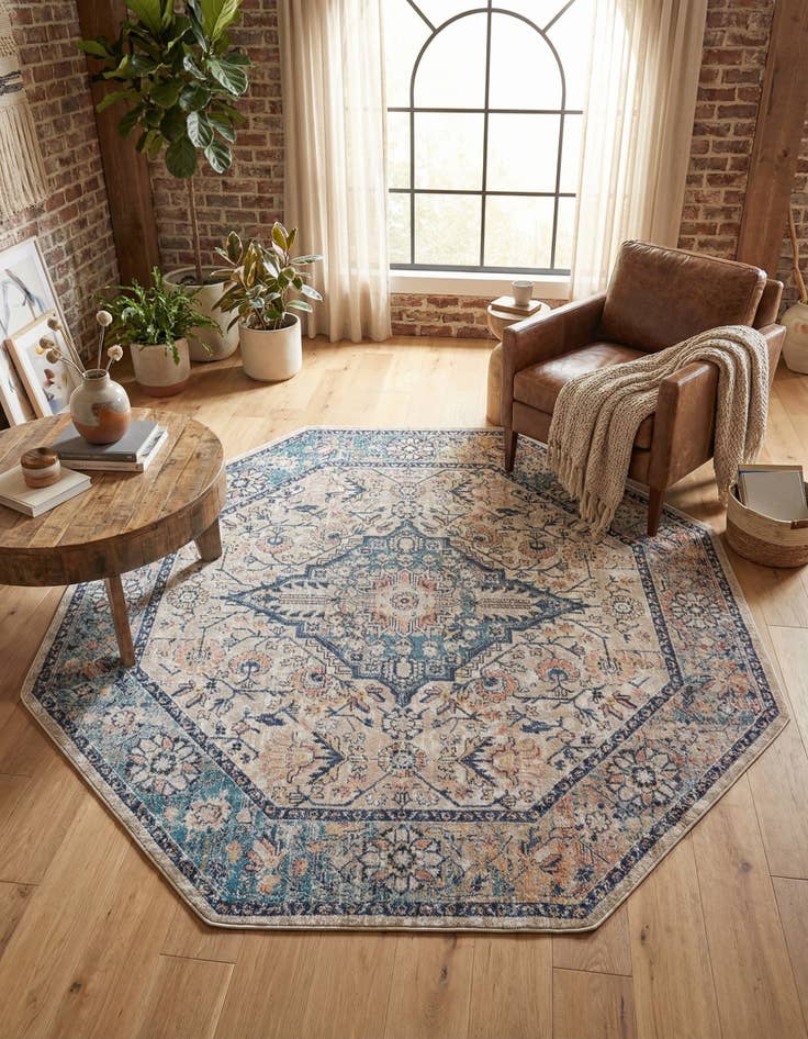 Detail image of 7' 10 x 7' 10 Lola Octagon Rug