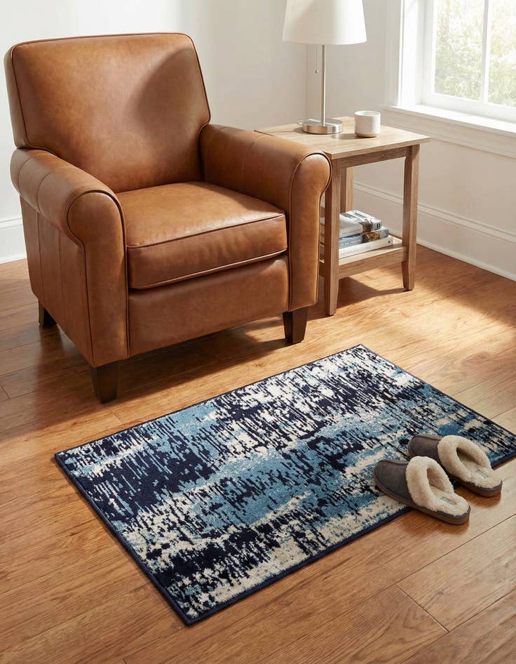 Detail image of 2' x 3' Laguna Rug