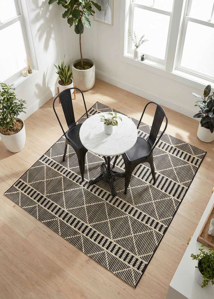 6' x 6' Easy-Clean Lattice Indoor / Outdoor Square Rug