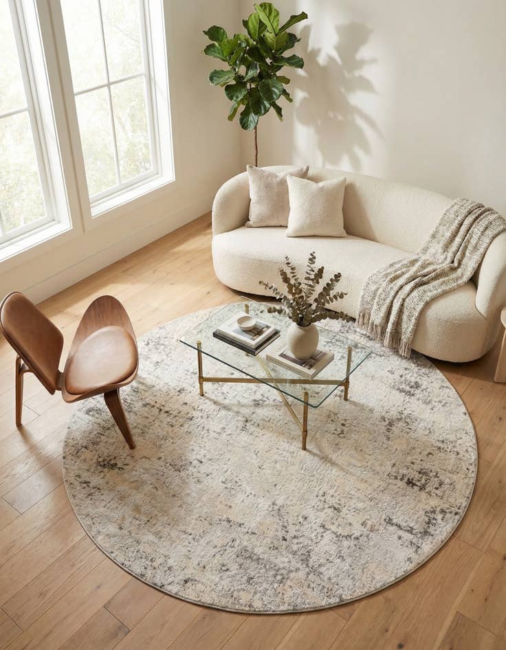 Detail image of 7' 10 x 7' 10 Caspian Round Rug