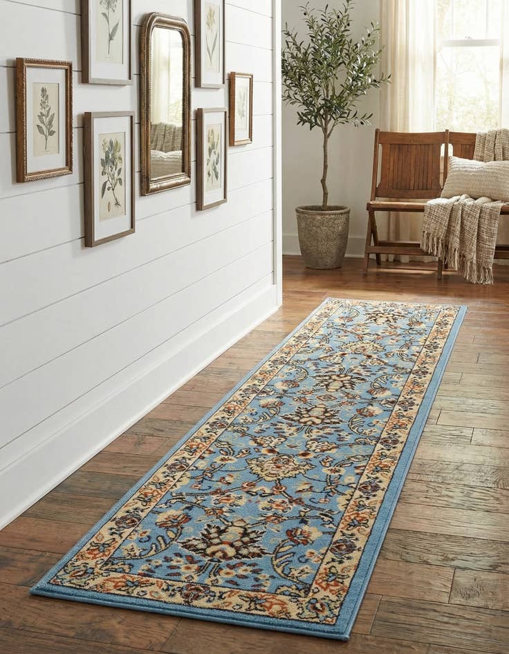 Detail image of  2' x 8' 2 Yasmin Runner Rug