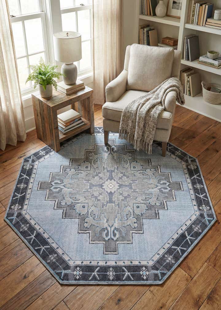 7' 6 x 7' 6 Washable Timeless Octagon Rug