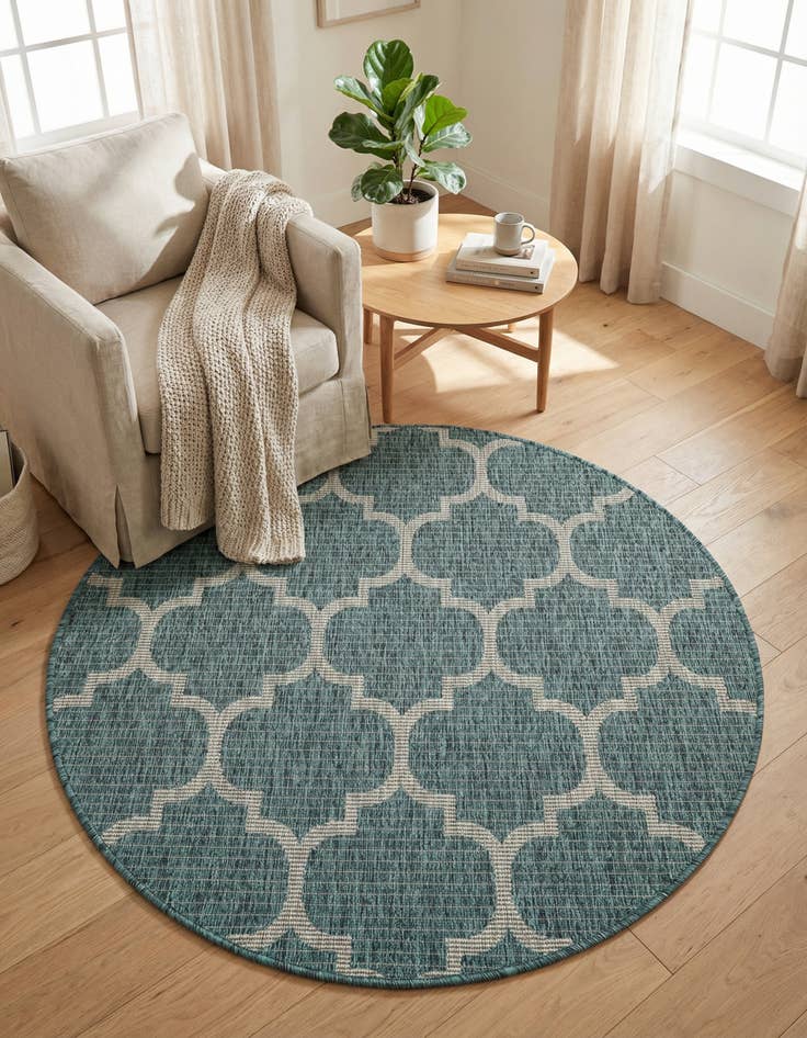 Detail image of  4' x 4'  Washable Lattice Indoor / Outdoor Round Rug