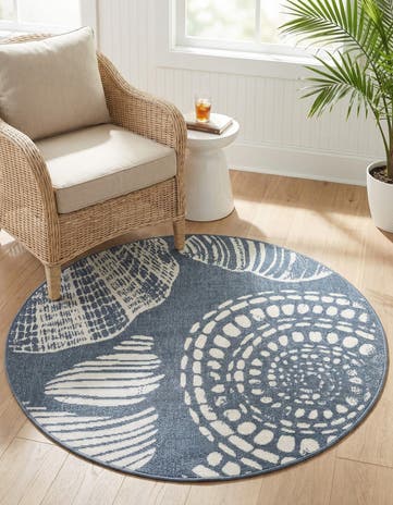 Navy Blue Easy-Clean Coastal Indoor / Outdoor Round Rug