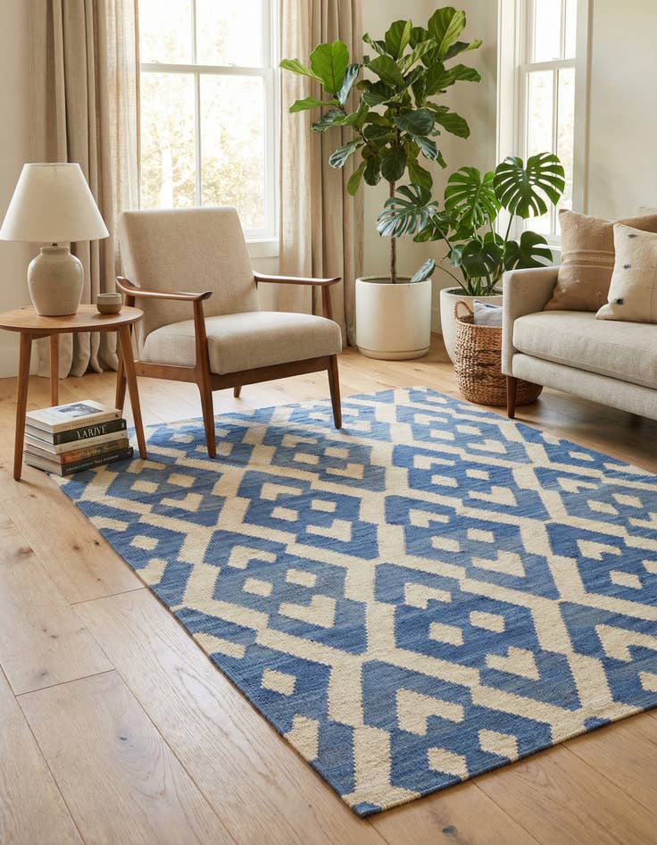 Detail image of 4' 2 x 5' 6 Hand Woven Kilim Modern Wool Rug