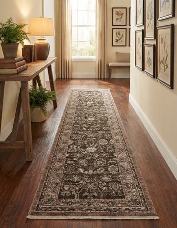 2' 7 x 12' 6 Grand Tradition Rug
