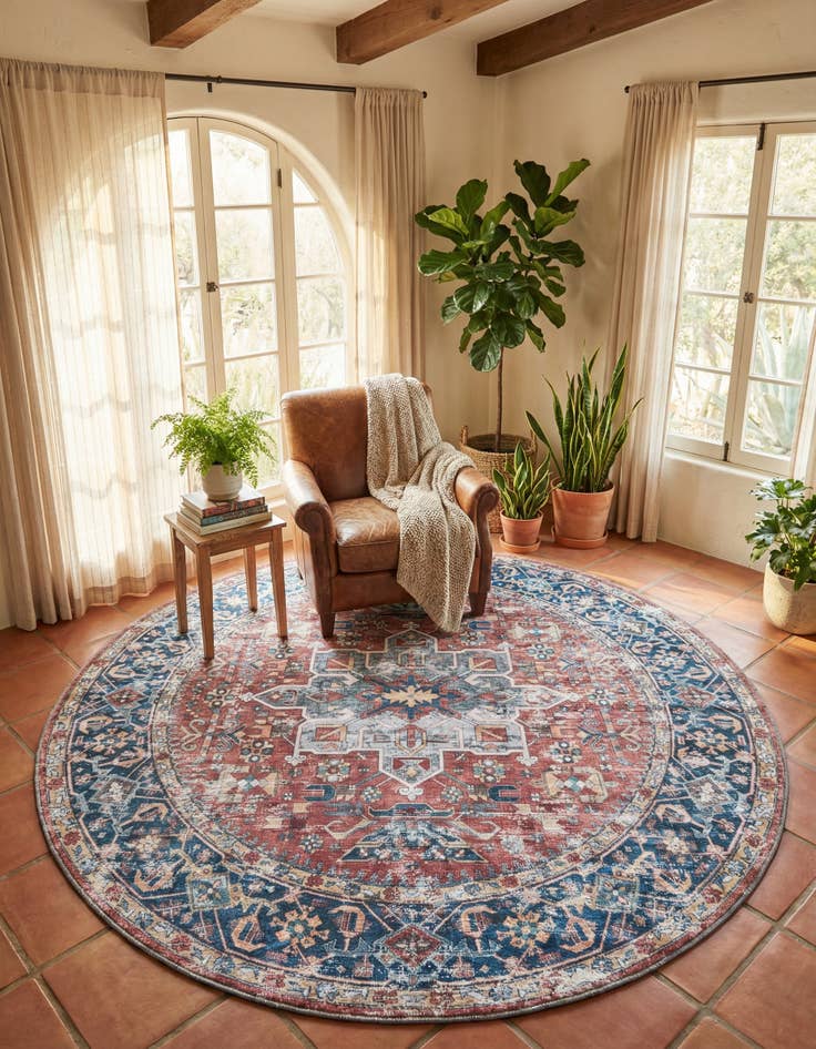 Detail image of 6' x 6' Washable Yara Round Rug