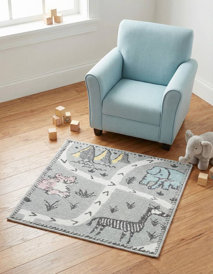 Detail image of 2' 2 x 3' Animals Whimsy Kids Rug