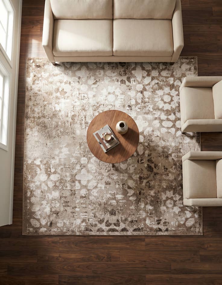 Detail image of 7' 10 x 7' 10 Monaco Square Rug