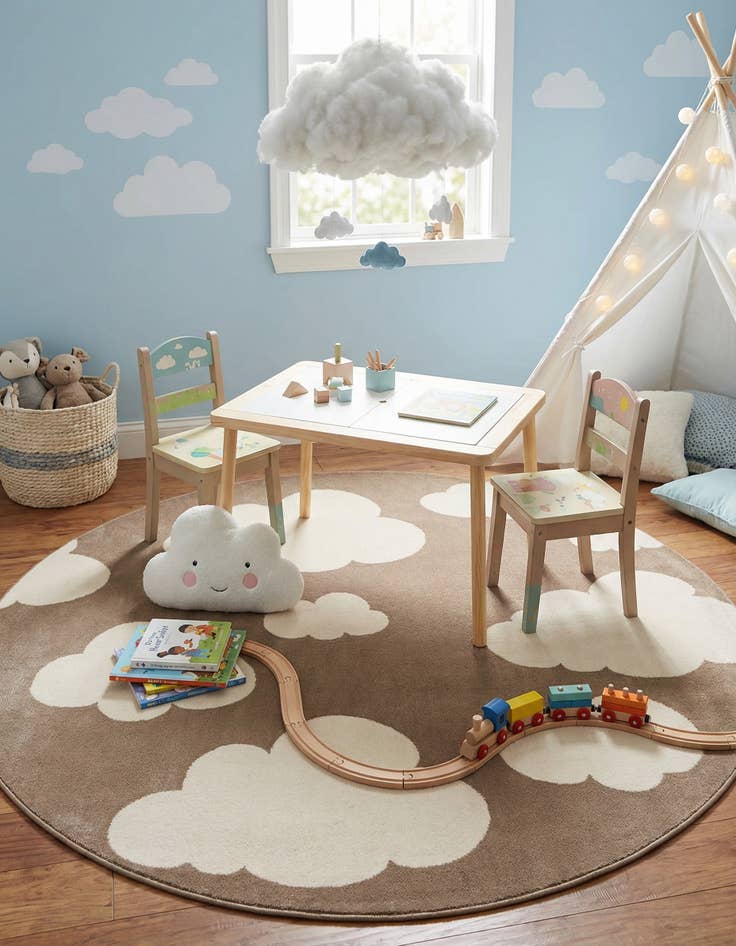 Detail image of 5' 3 x 5' 3 Whimsy Kids Round Rug