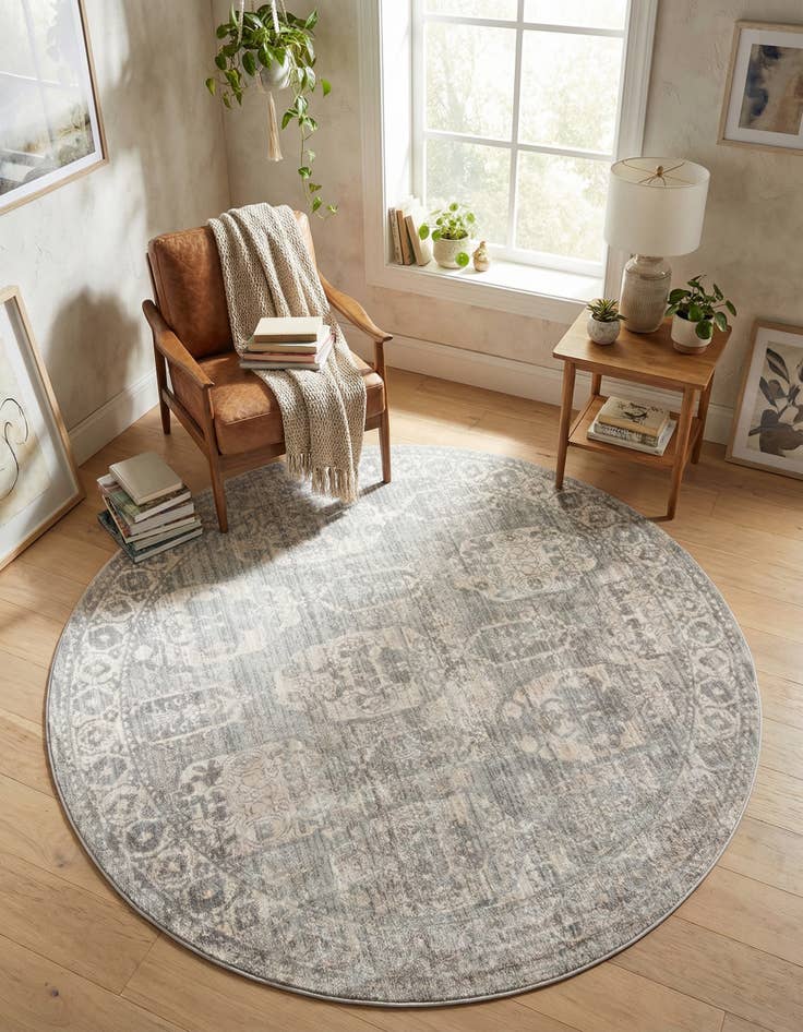 Detail image of 7' x 7' Lola Round Rug