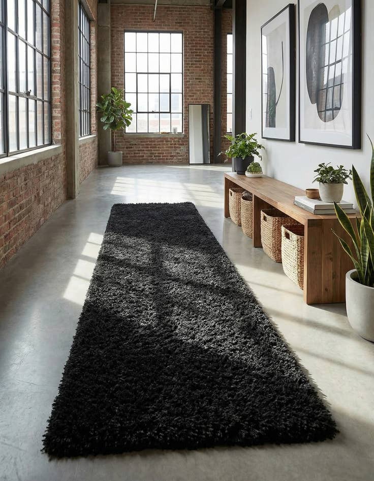 Detail image of 2' 7 x 10' Infinity Shag Runner Rug