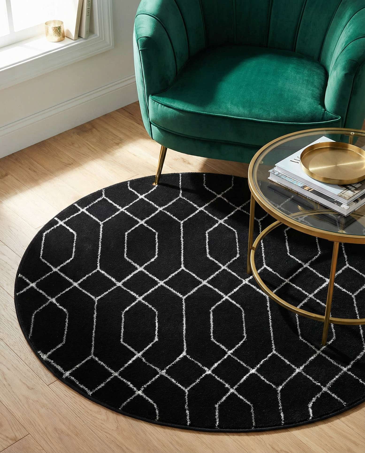 3' x 3' Marilyn Monroe™ Glam Trellis Round Rug