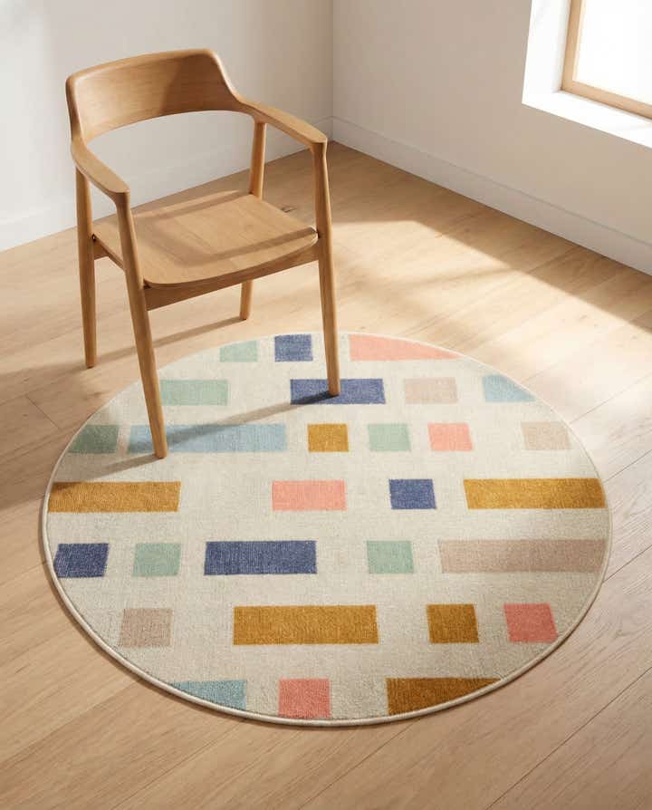 3' 3 x 3' 3 Lotus Round Rug