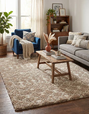 5' 3 x 8' Moroccan Trellis Shag Rug