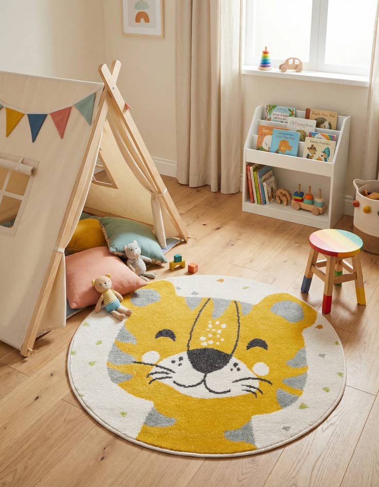 Detail image of 3' 3 x 3' 3 Tiger Whimsy Kids Round Rug