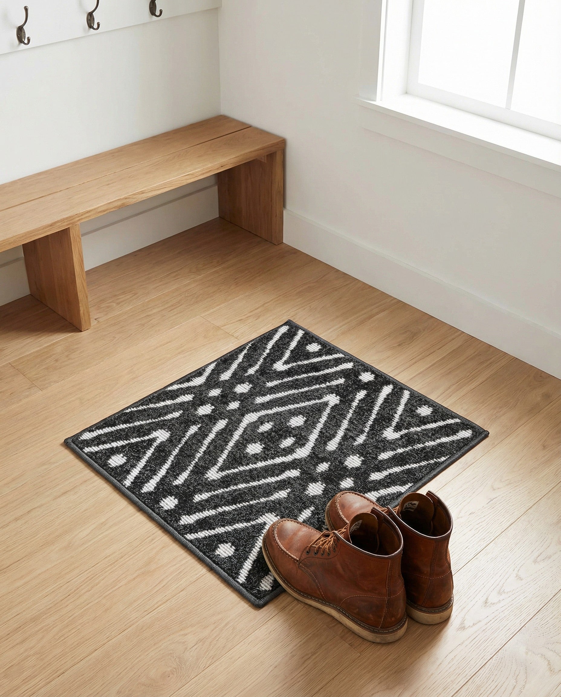 1' 8 x 1' 8 Easy-Clean Sabrina Soto Ella Indoor / Outdoor Sample Rug