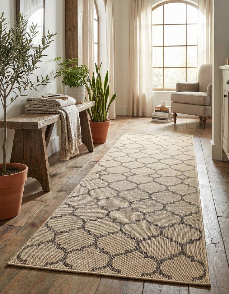 Detail image of 2' 9 x 6' Dunes Runner Rug