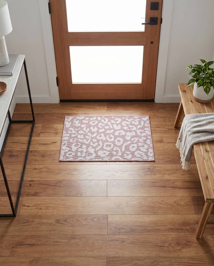 Detail image of 2' x 3' Easy-Clean Safari Indoor / Outdoor Rug