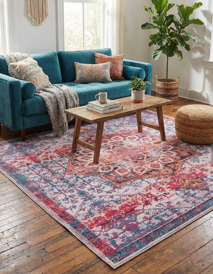 Detail image of 7' 10 x 7' 10  Washable Renaissance Square Rug