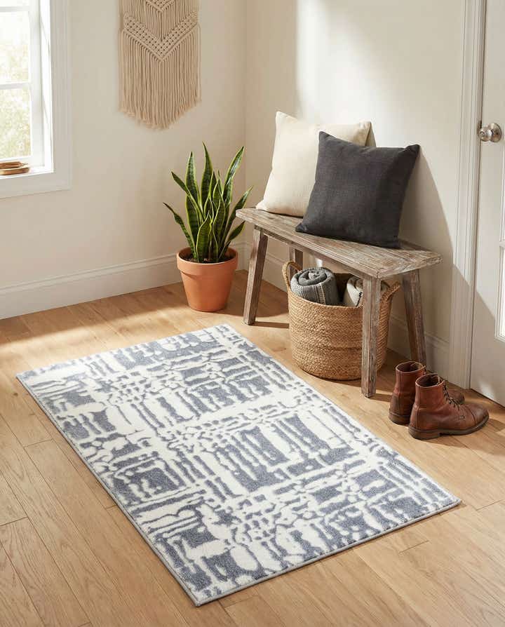 2' x 3' Vince Camuto Rug