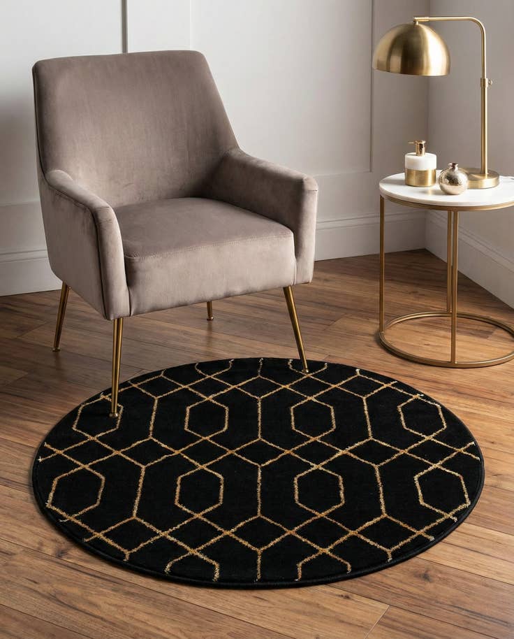 Detail image of 3' x 3' Marilyn Monroe™ Glam Trellis Round Rug