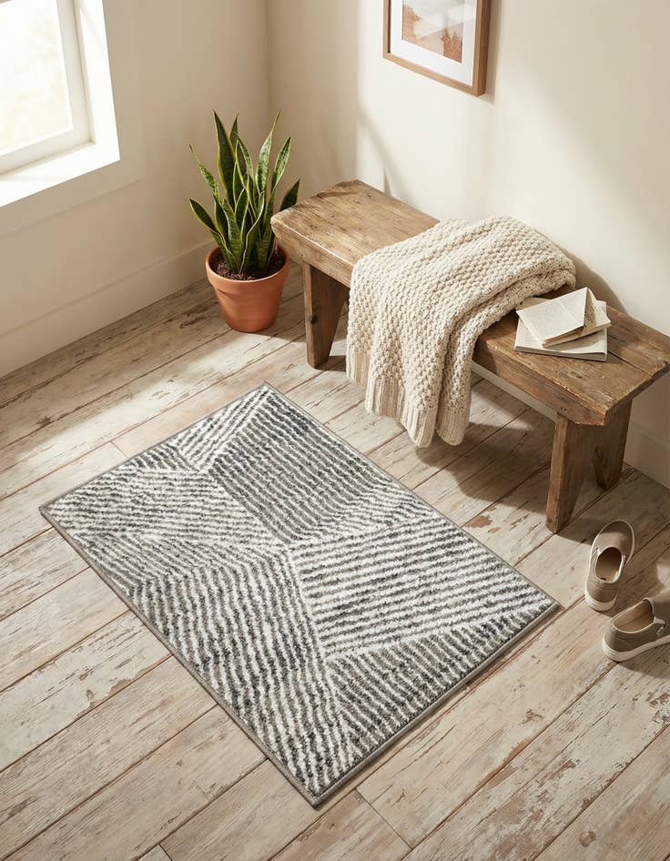 Detail image of 2' x 3' Oslo Rug