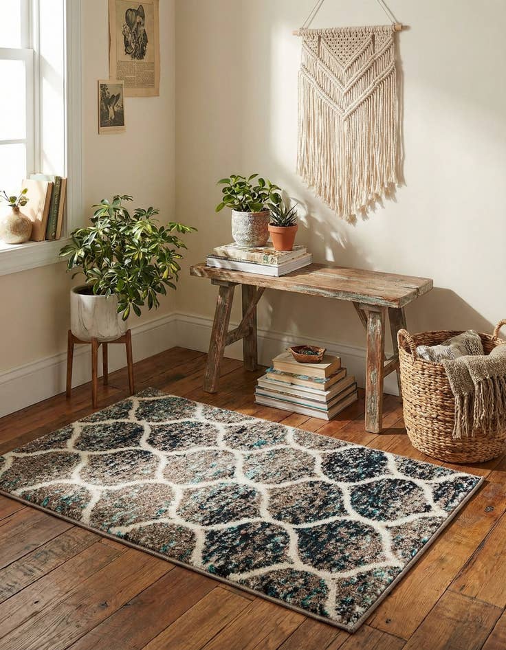 Detail image of  2' x 3' Lattice Frieze Rug