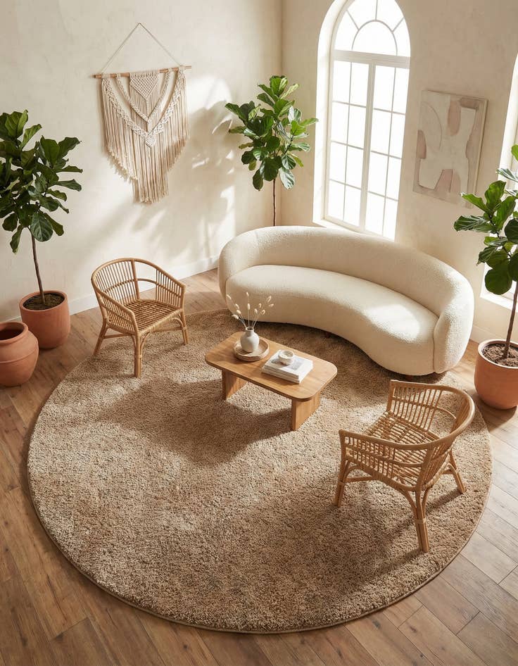 Detail image of 7' 10 x 7' 10 Solid Frieze Round Rug