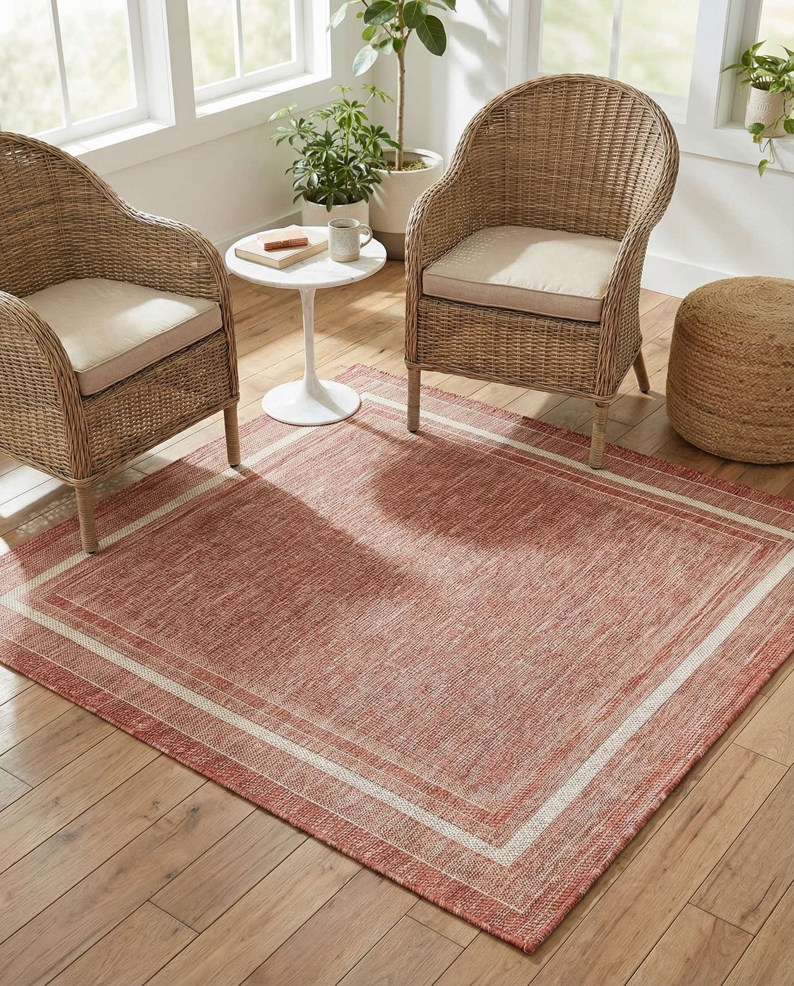 5' 3 x 5' 3 Easy-Clean Border Indoor / Outdoor Square Rug