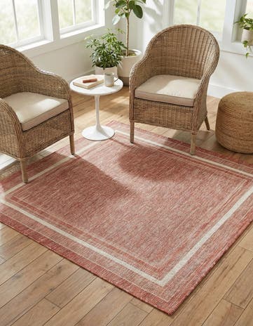 5' 3 x 5' 3 Easy-Clean Border Indoor / Outdoor Square Rug