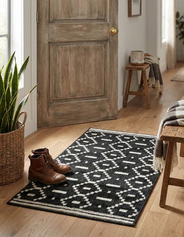 Black Oslo Rug