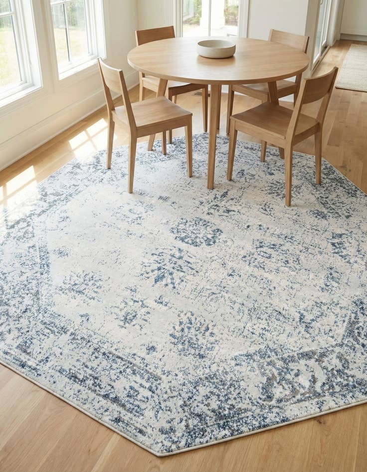 Detail image of 7' 10 x 7' 10 Monaco Octagon Rug