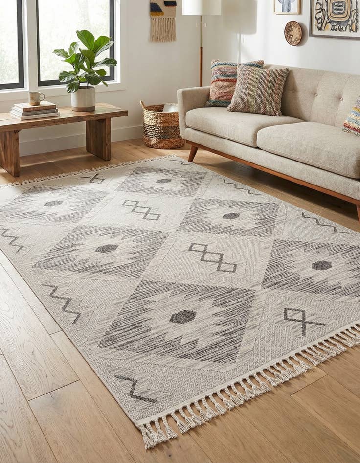 Detail image of 7' 10 x 10' Arlo Rug