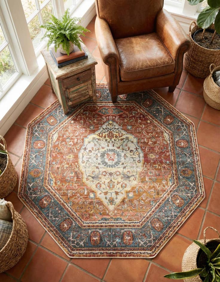 Detail image of 5' 3 x 5' 3 Santiago Octagon Rug