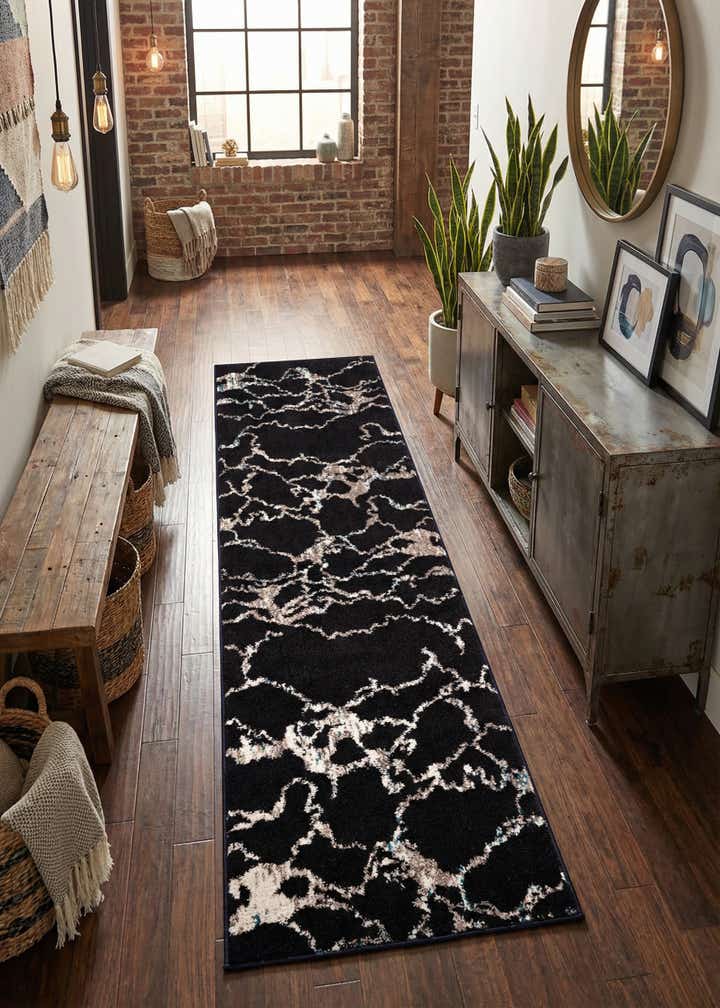 2' x 6' Madeline Runner Rug