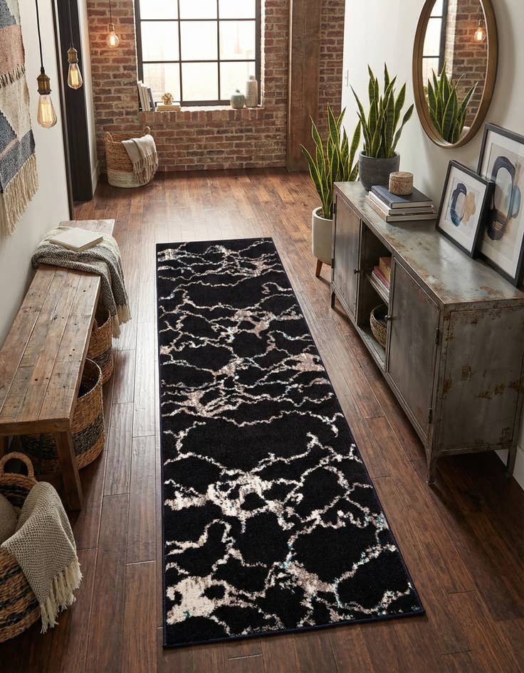 Detail image of 2' x 6' Carrington Runner Rug