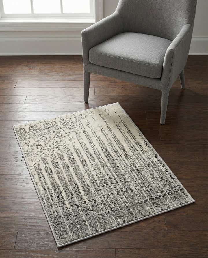 2' x 3' Angelica Rug