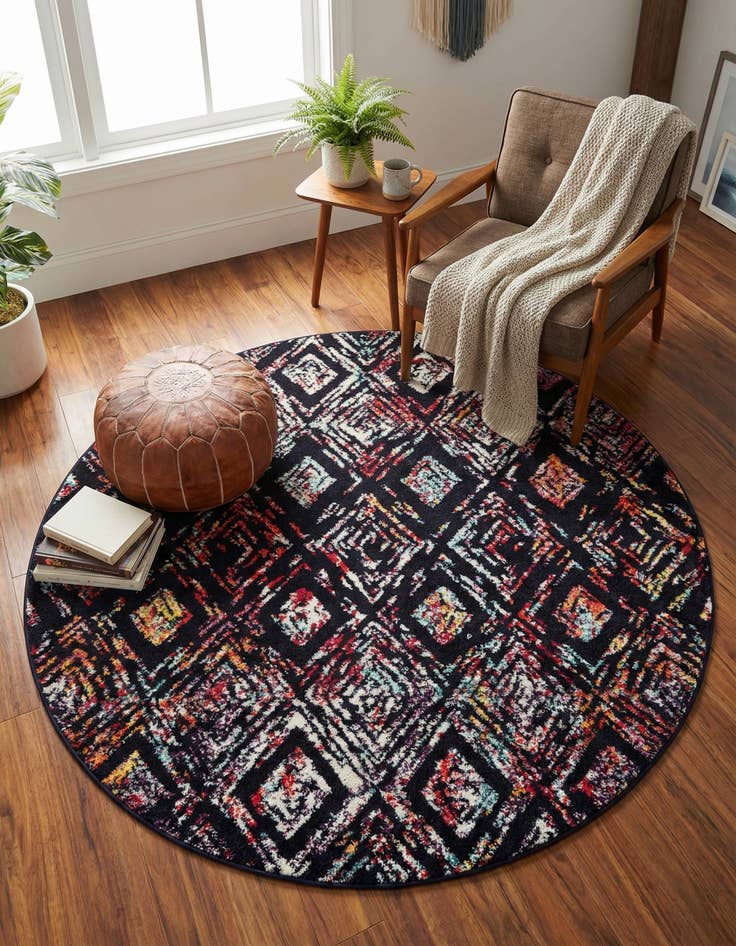 Detail image of 5' 3 x 5' 3 Carrington Round Rug