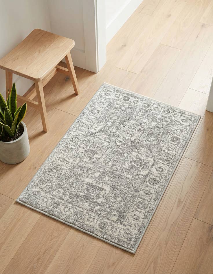 Detail image of 2' 2 x 3' Lola Rug