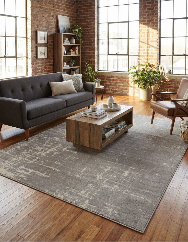 Detail image of 7' 10 x 10' Valencia Rug