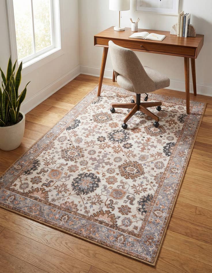 Detail image of 3' 6 x 5' 6 Timeless Rug