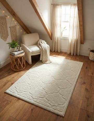 Ivory Lattice Shag Rug