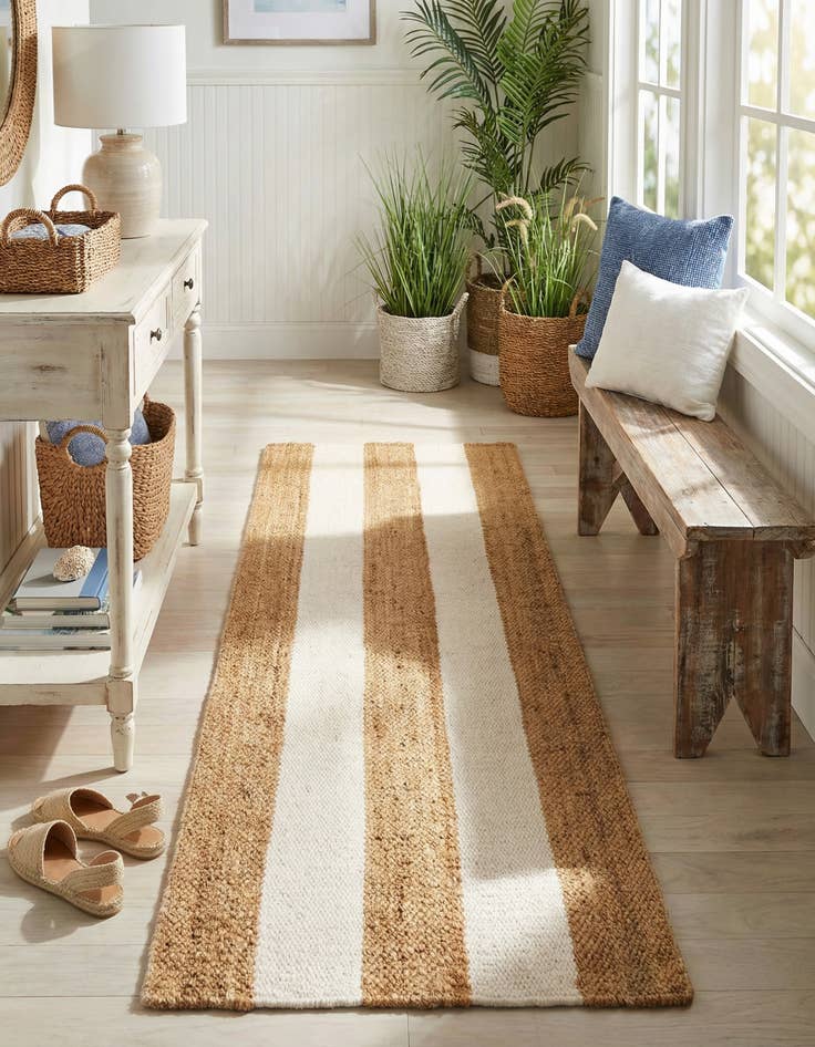 Detail image of 2' x 6' 1 Hand Woven Jill Zarin Hamptons Runner Rug