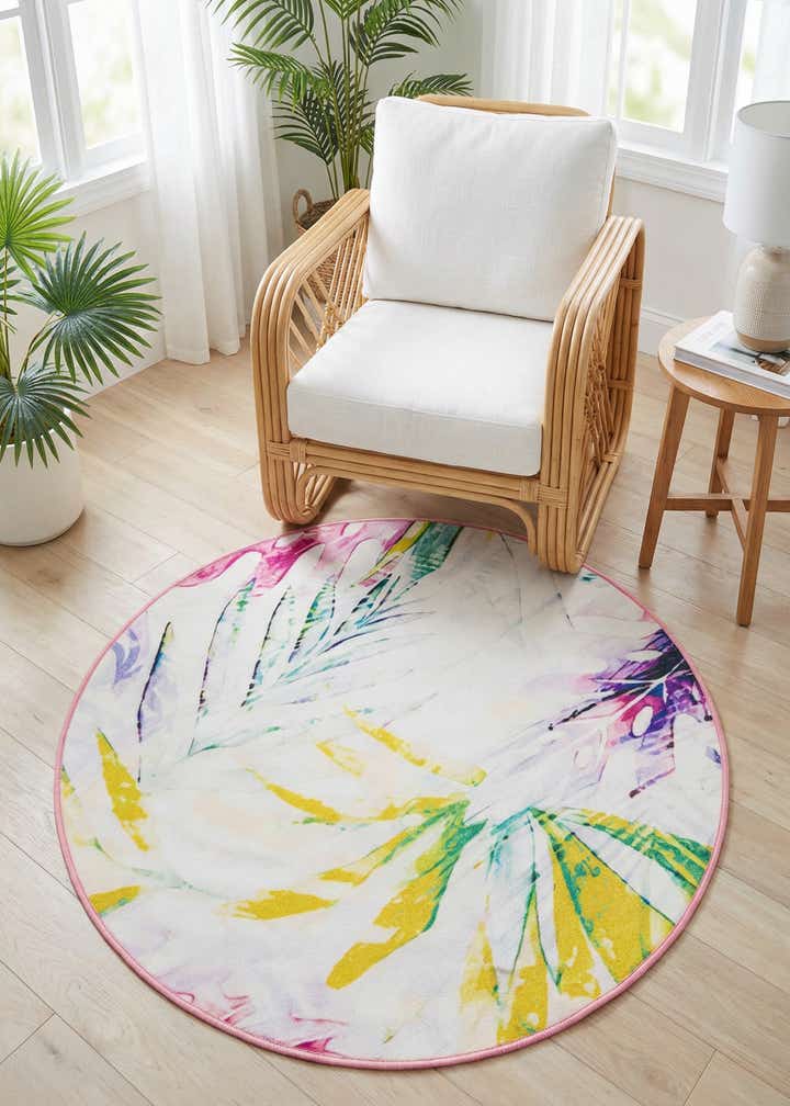 3' 3 x 3' 3 Easy-Clean Jill Zarin Caribbean Indoor / Outdoor Round Rug