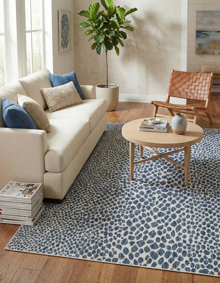 Detail image of 7' 10 x 10' Easy-Clean Jill Zarin Cape Town Indoor / Outdoor Rug