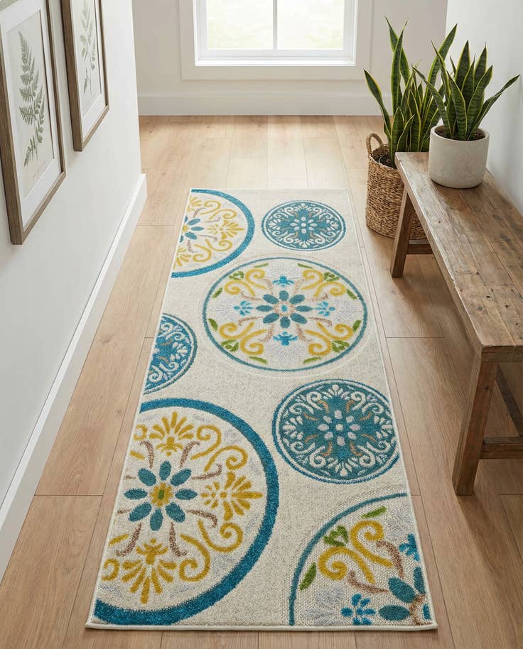 Detail image of 2' x 6' Easy-Clean Modern Indoor / Outdoor Runner Rug