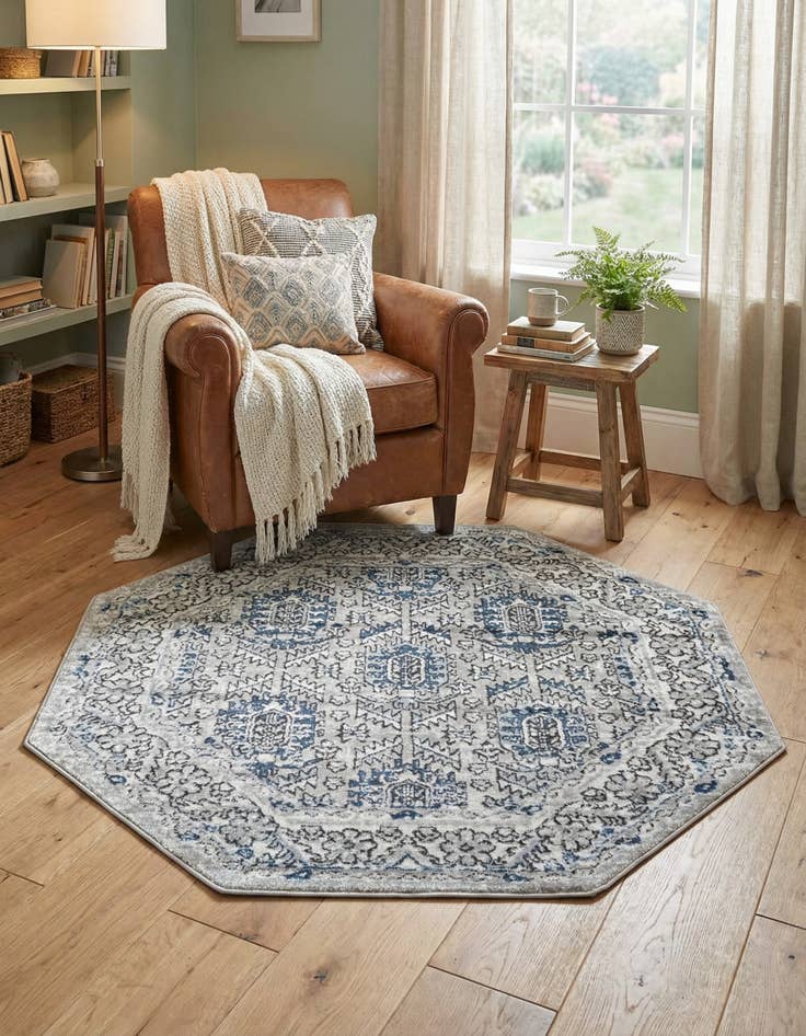 Detail image of  4' x 4' Nyla Octagon Rug