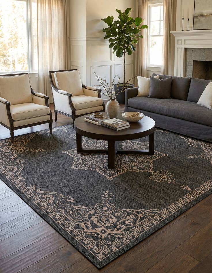 Detail image of 10' x 10'  Washable Traditional Indoor / Outdoor Square Rug